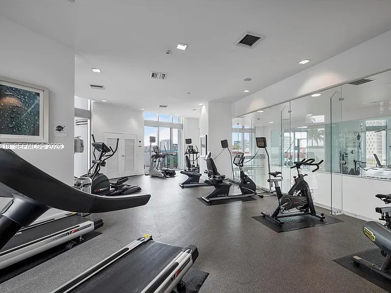 350 S Miami Ave #3203 — Photo 22