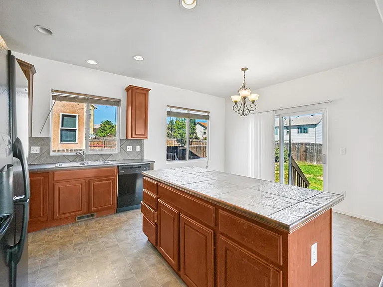 7005 Wood Lily Dr — Photo 5