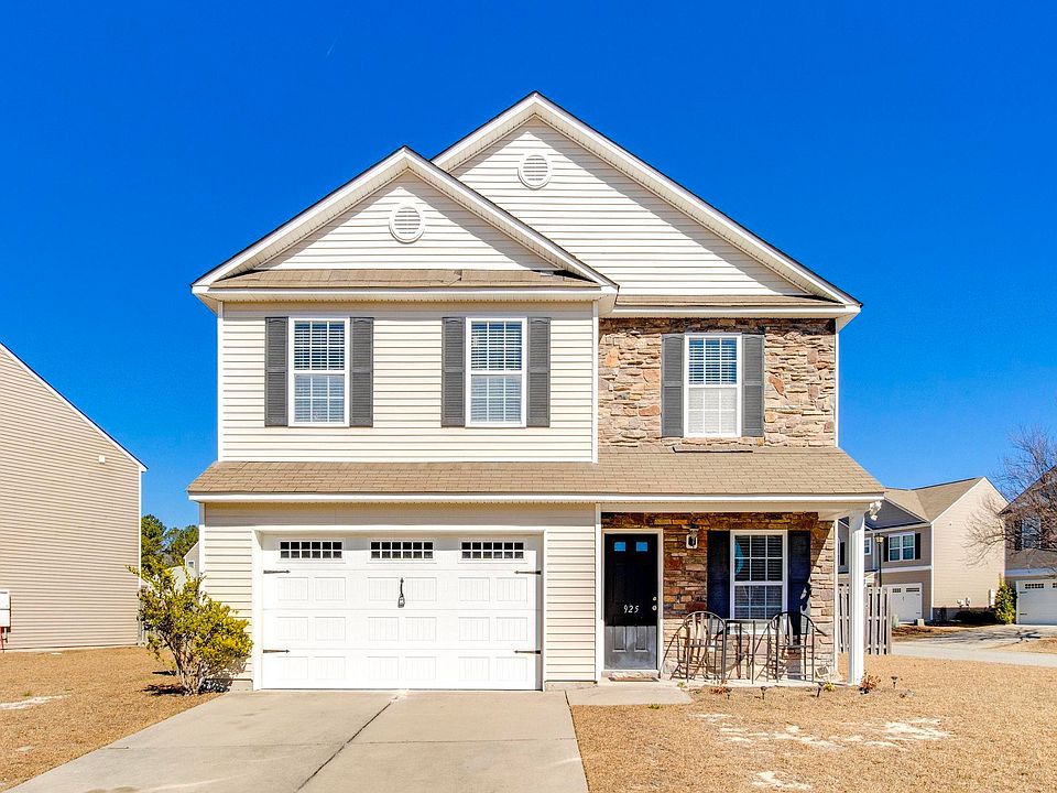 1st image of 925 Northern Dancer Ln