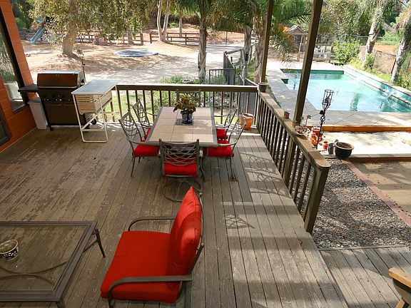 5th image of 11183 Thelma Ln