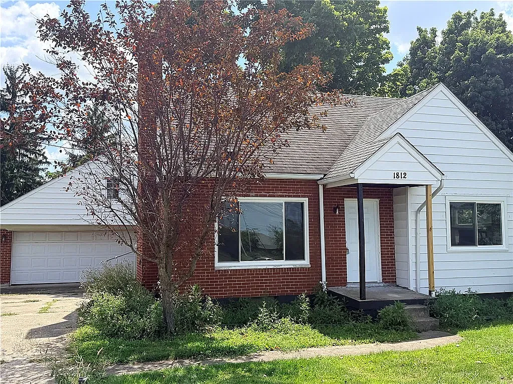 2 bed, 1067 sqft, $1,500 — Photo 1