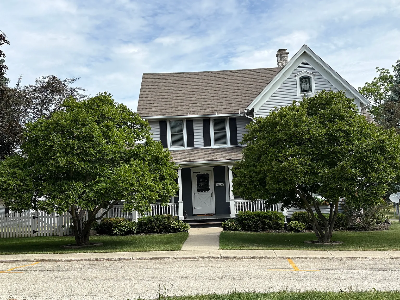 3 bed, 2200 sqft, $3,500 — Photo 4