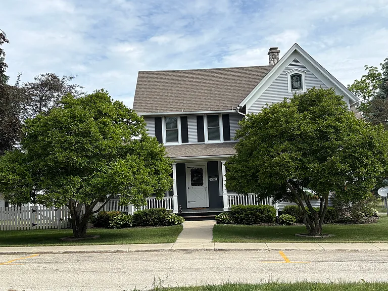 5506 Broadway St — Photo 4