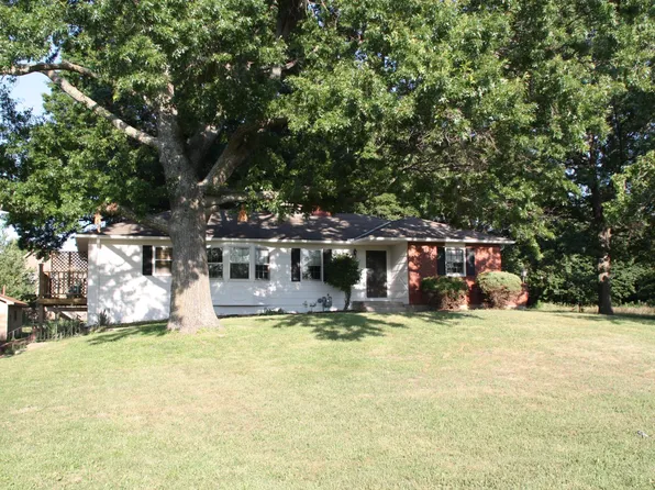 22711 W 75th St, Shawnee, KS 66227