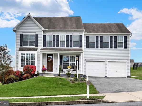 7025 Beech Tree Dr, Harrisburg, PA 17111