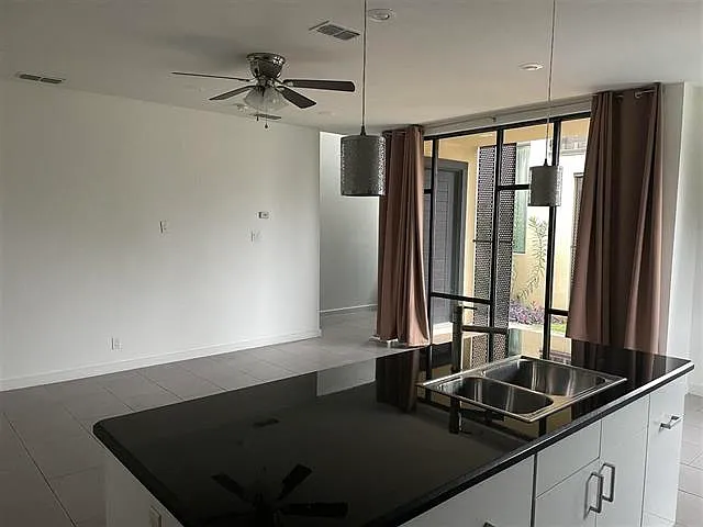 409 Shiloh Dr #1 — Photo 12