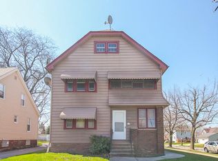 954 E 239th St #2, Euclid, OH