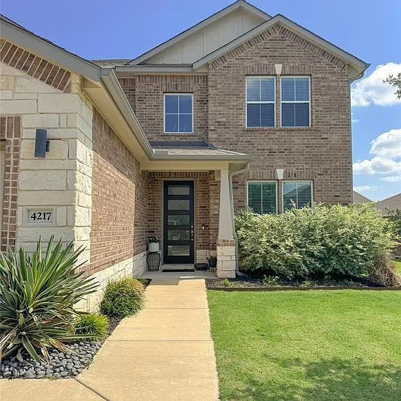 4217 Dawn Lorraine Dr — Photo 4