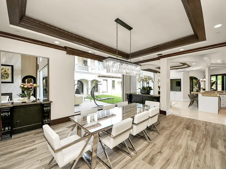 11103 Memorial Dr — Photo 10