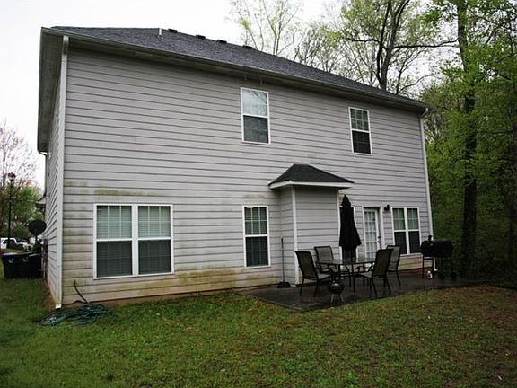 3rd image of 1821 Penny Ln