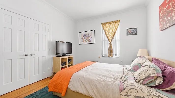 Rented by Douglas Elliman | media 13