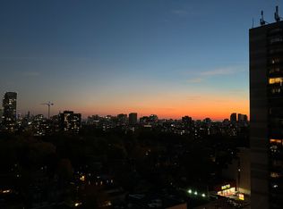 170 Avenue Rd #1502, Toronto, ON M5R2G2