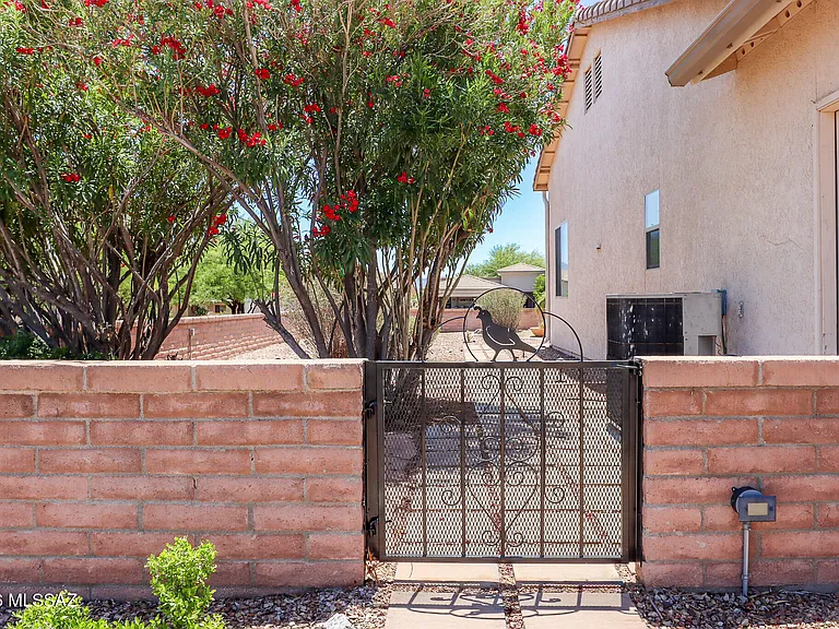 4579 S Camino Del Tejon — Photo 40