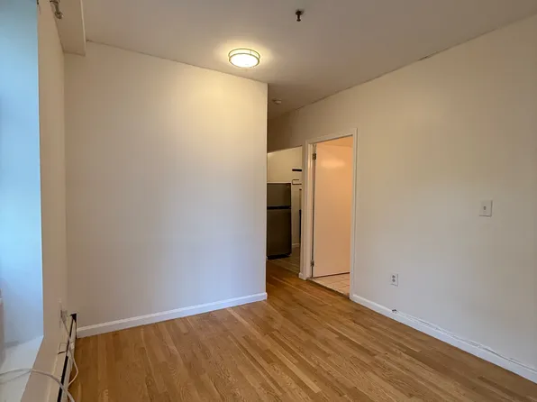 291 East 3rd Street image 3 of 19