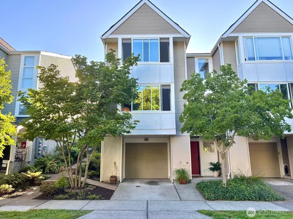 6719 35th Place S, Seattle, WA 98118
