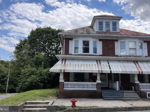 198 Pine St, Millersburg, PA 17061