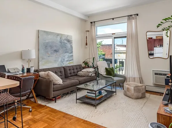 203 Franklin Street image 1 of 10