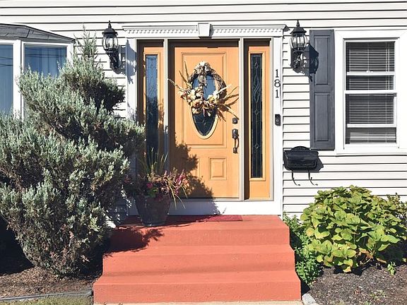 3rd image of 181 Hazard Ave