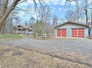 33948 E Deer Lake Rd, Grand Rapids, MN 55744