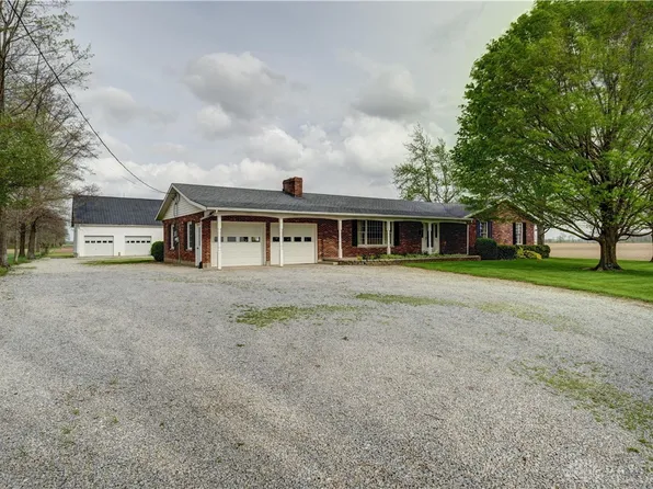 9743 State Route 118, Ansonia, OH 45303