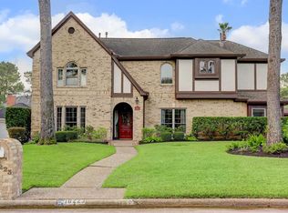 16223 Salmon Ln, Spring, TX 77379