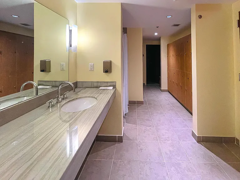 2681 N Flamingo Rd #902S — Photo 34