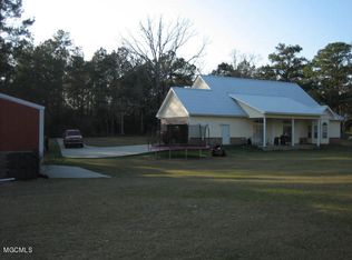 164 Bob Tyner Rd, Lumberton, MS 39455