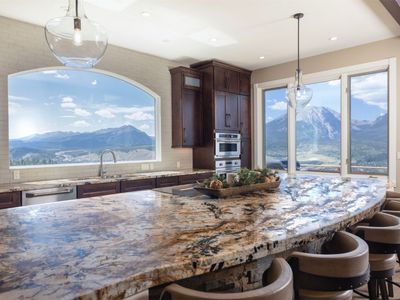 901 Lakeview Cir, Silverthorne, CO, 80498