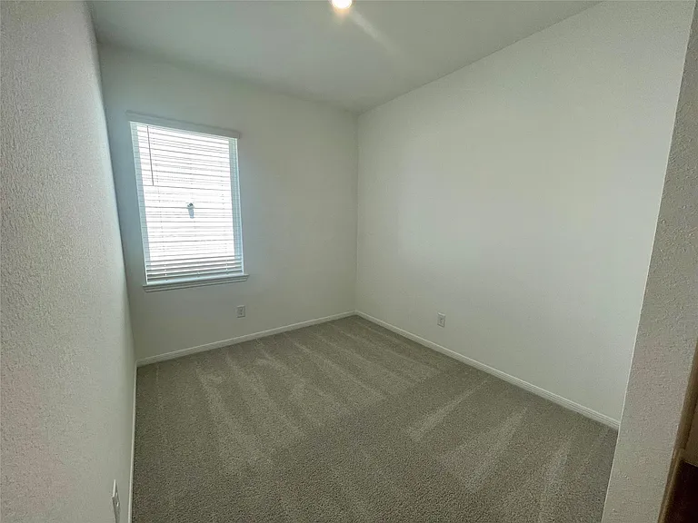 21934 Longhorn Ridge Dr — Photo 19