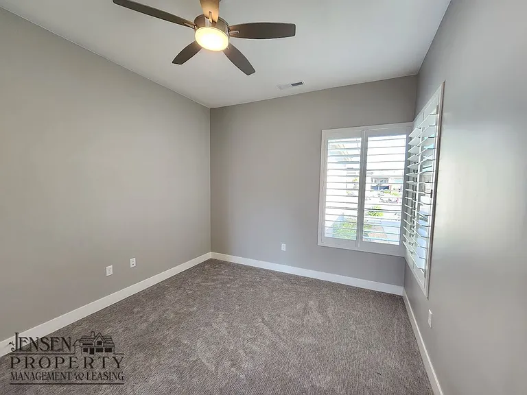 1333 W Broad Point Dr — Photo 37