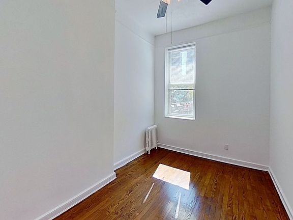 5th image of 250 E 35th St APT 2E