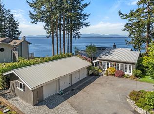 192 Lily Ln, Greenbank, WA 98253