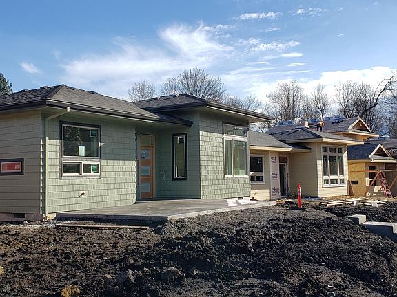3rd image of 794 Kestrel Pkwy Lot 4