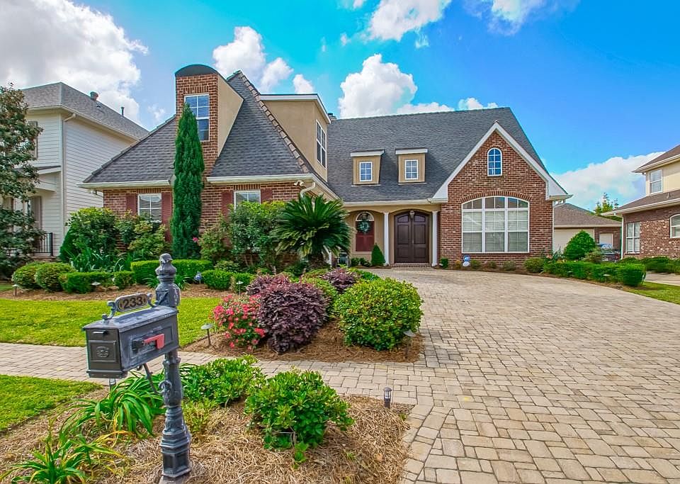1st image of 233 Cane Bayou Ln