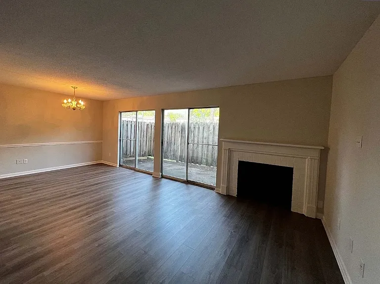 6701 Dickens Ferry Rd #74 — Photo 20