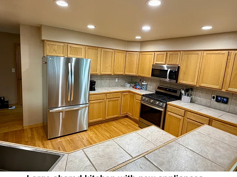 4430 Bays Water Dr — Photo 7
