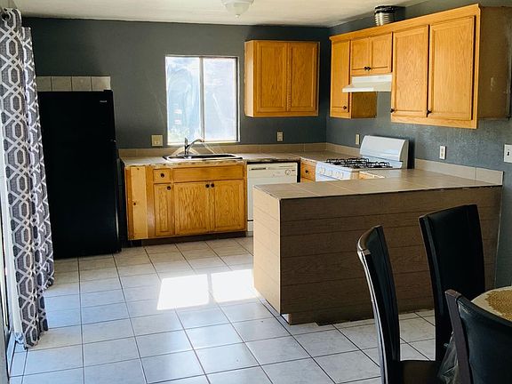 3rd image of 5209 Northland Dr