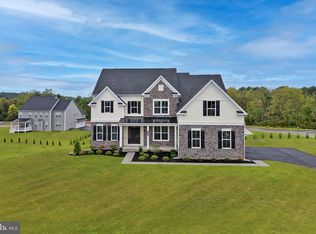 409 Longview Dr, Collegeville, PA