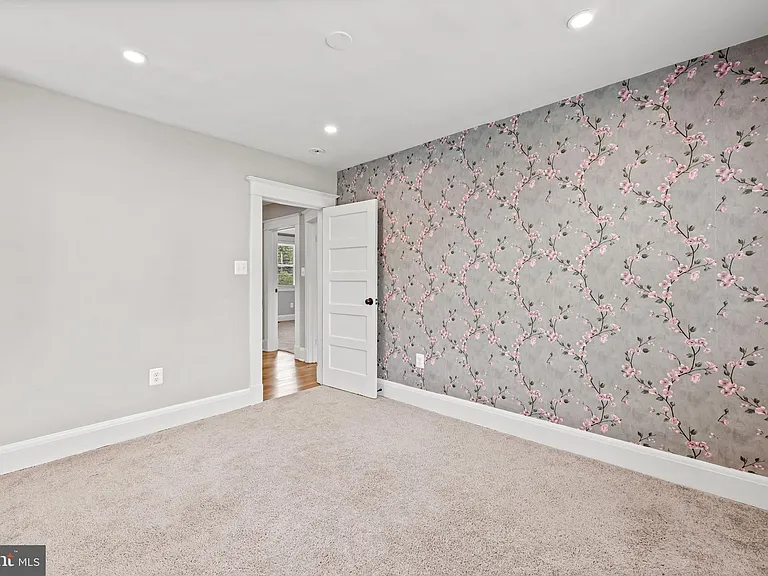 4118 Kathland Ave — Photo 32