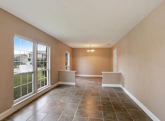 4th image of 3844 Chadwood Dr