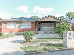 1106 Boxwood Dr, Lexington, KY 40511