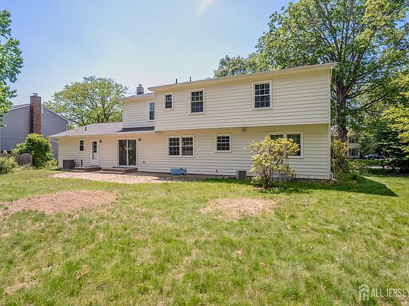 2nd image of 18 Parker Rd