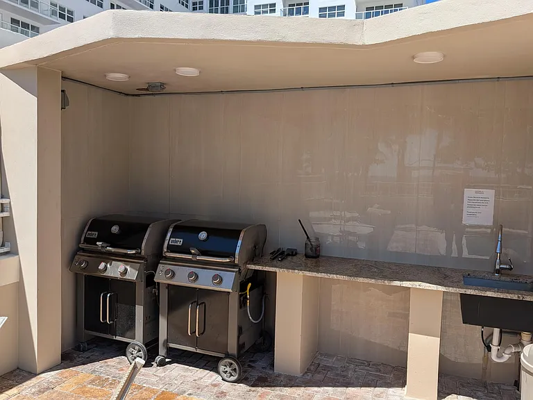 133 N Pompano Beach Blvd #Penthouse 7 — Photo 6