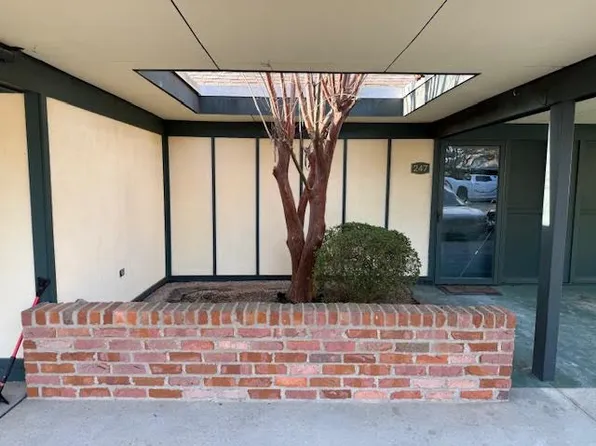 130 Fairway Ave Unit 236, Southern Pines, NC 28387