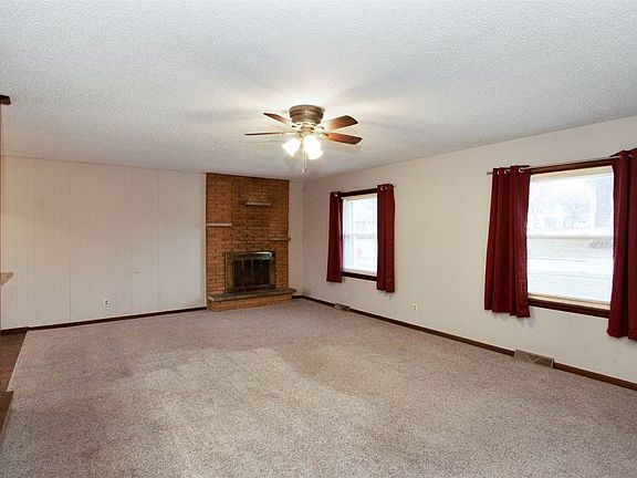 5th image of 5 E Chestnut St