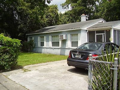 5th image of 2631 Beaverbrook Pl