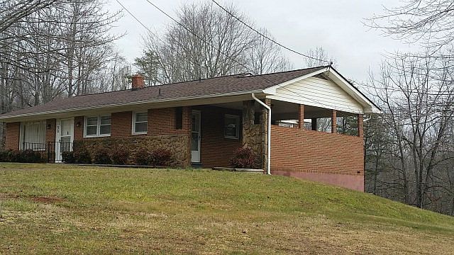 1st image of 30 Bryant Ln