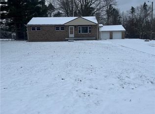 4541 Dobbins Rd, Poland, OH 44514