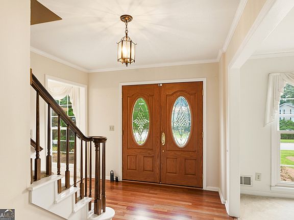 2nd image of 2355 N Peachtree Way