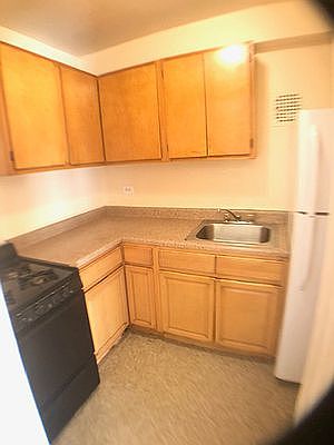 5th image of 460 E 21st St #5D